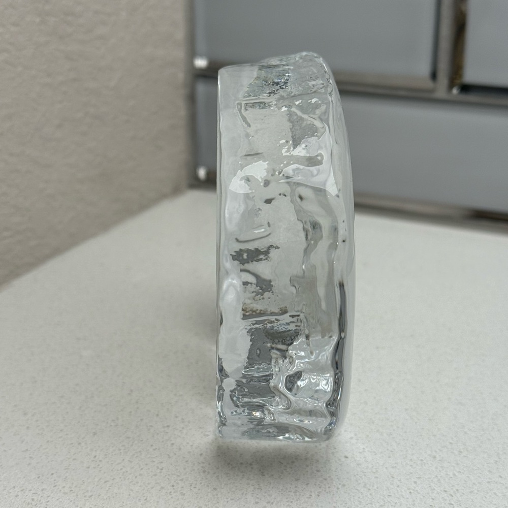 Vintage Crystal Etched Glass Lion Head Heavy Paper Weight - Picture 5 of 12